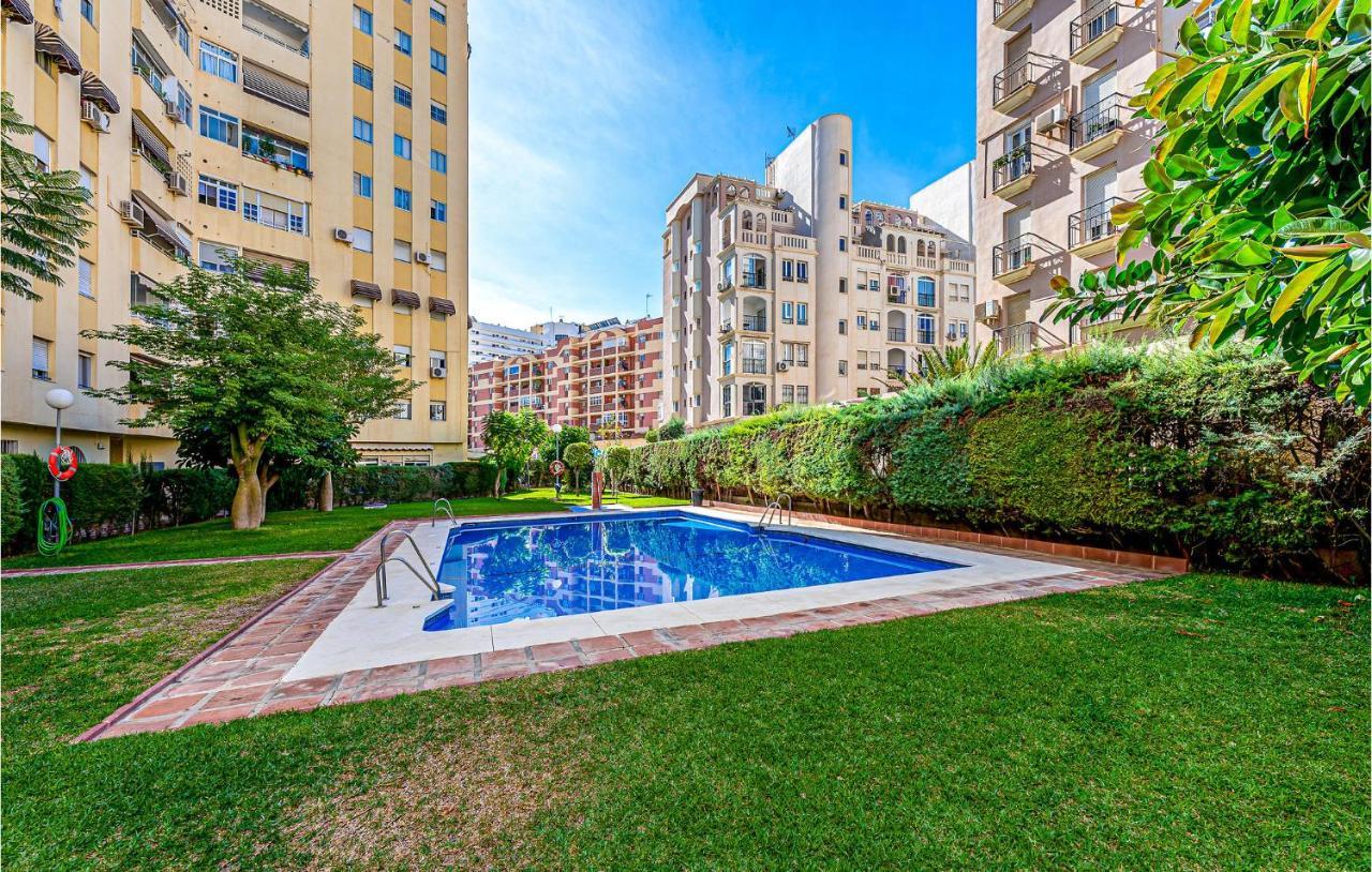 4 Bedroom Nice Apartment In Torremolinos Exterior foto